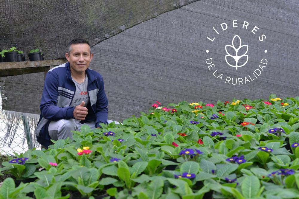 Julio César Delgado, cultivador de flores ornamentales en Colombia y  promotor de la producción sostenible, es reconocido por el IICA como “Líder  de la Ruralidad” | Instituto Interamericano de Cooperación para la