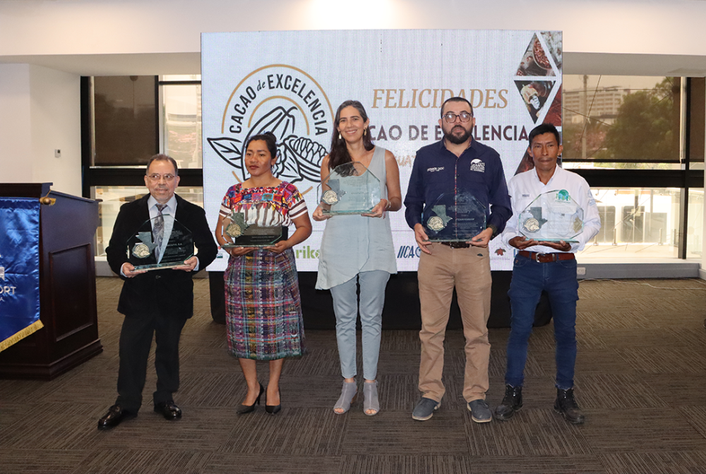 5 muestras nacionales de cacaos finos, fueron los seleccionados para representar a Guatemala en el Cacao of Excellence Awards