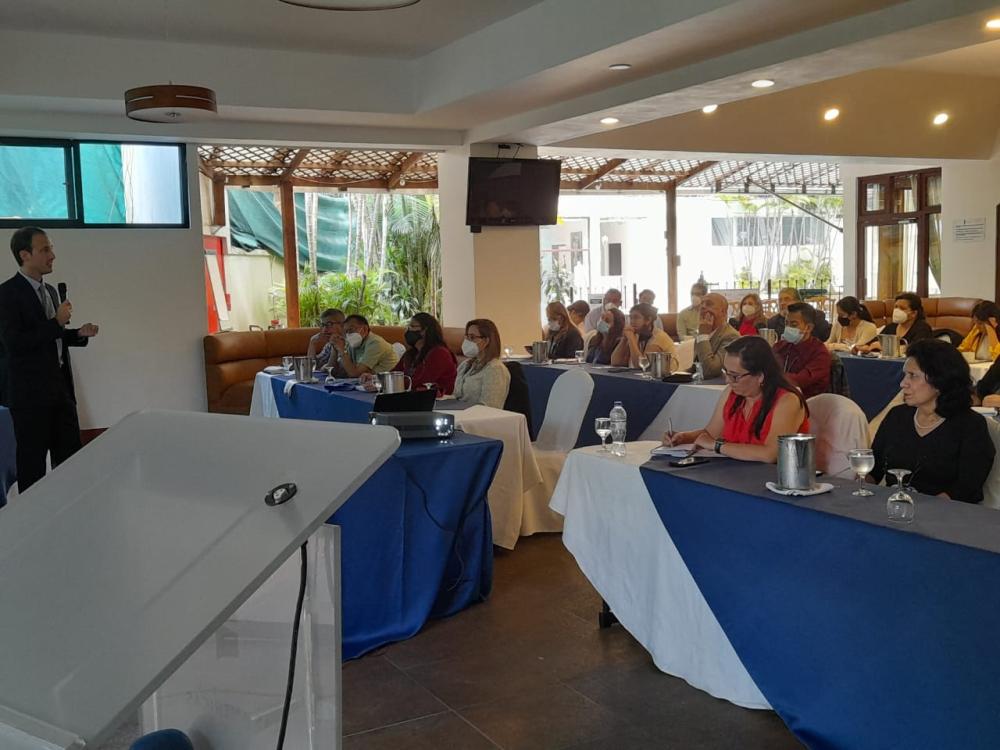 33 personas asistieron a la capacitación realizada en Guatemala, reforzando contenidos sobre biocombustibles