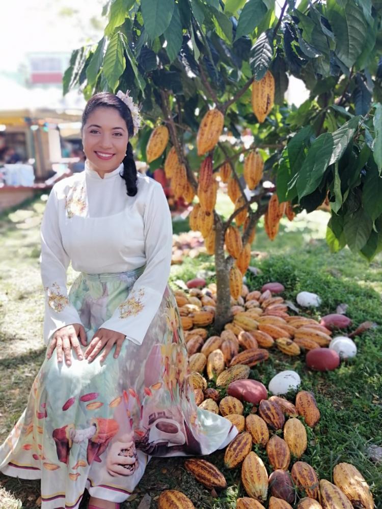 Liliana Jimenez, productora de cacao orgánico, líder solidaria, Mujer Cacaocultora de Colombia y representante de la imagen del cacao colombiano (FEDECACAO), fue una de las participantes de los foros.