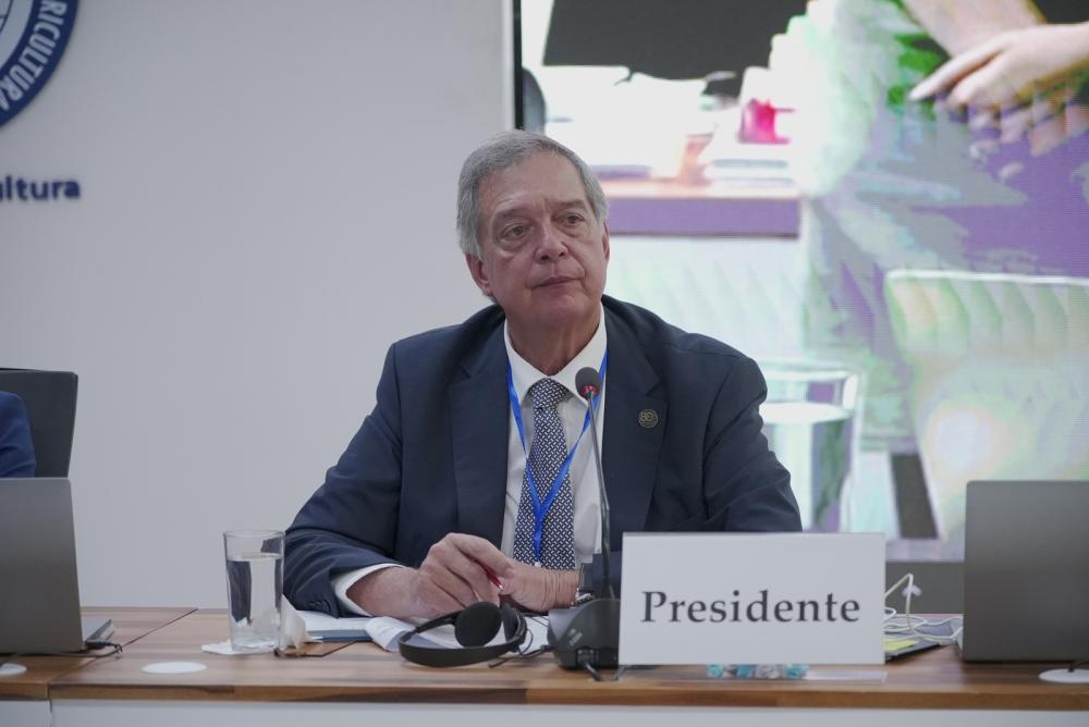 El ministro de Ganadería, Agricultura y Pesca de Uruguay, Fernando Mattos, fue propuesto como nuevo presidente de la JIA por la delegación argentina, que tuvo masivo respaldo de los países.