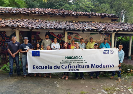 Escuela de Caficultura Moderna en Usulatán y San Miguel, El Salvador