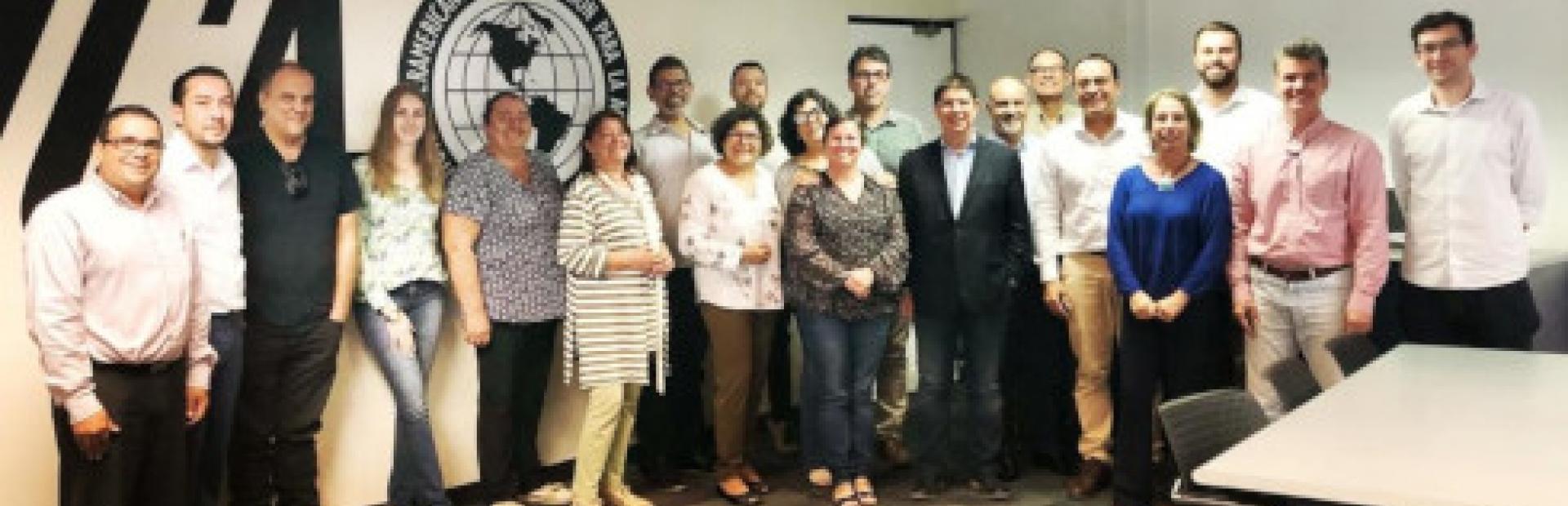 Empreendedores rurais, técnicos e representantes da Emater, do Sebrae, e da OCDF participaram da Missão técnica de capacitação do IICA e CATIE, na Costa Rica .