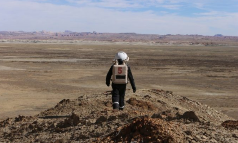 cropped-cropped-mdrs-cliff-1