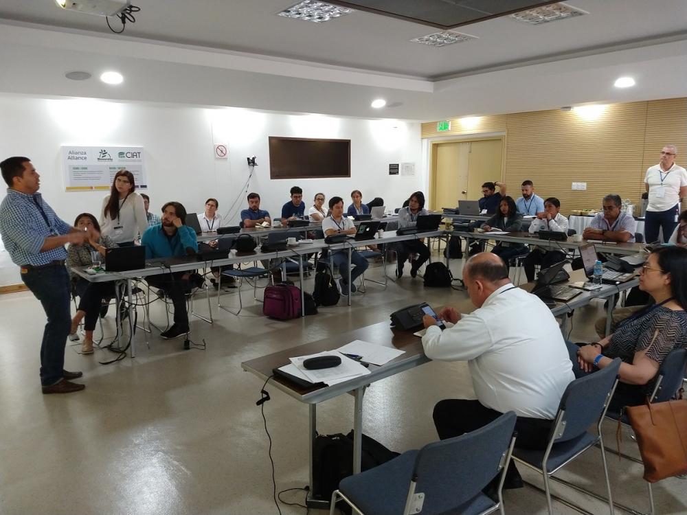 Del Curso de Entrenamiento en Edición Génica forman parte más de 30 participantes.