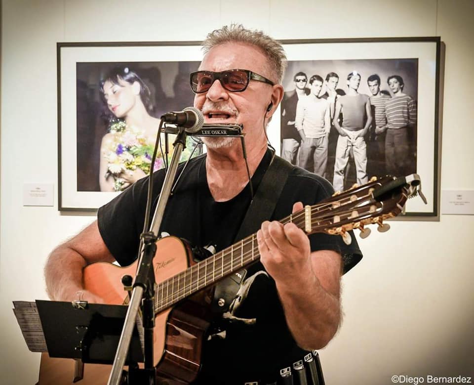 León Gieco es un músico con más de 40 años de carrera artística, reconocido como gran compositor e intérprete de la música popular en toda América Latina y el Caribe. Fotografía tomada de su perfil oficial de Facebook.