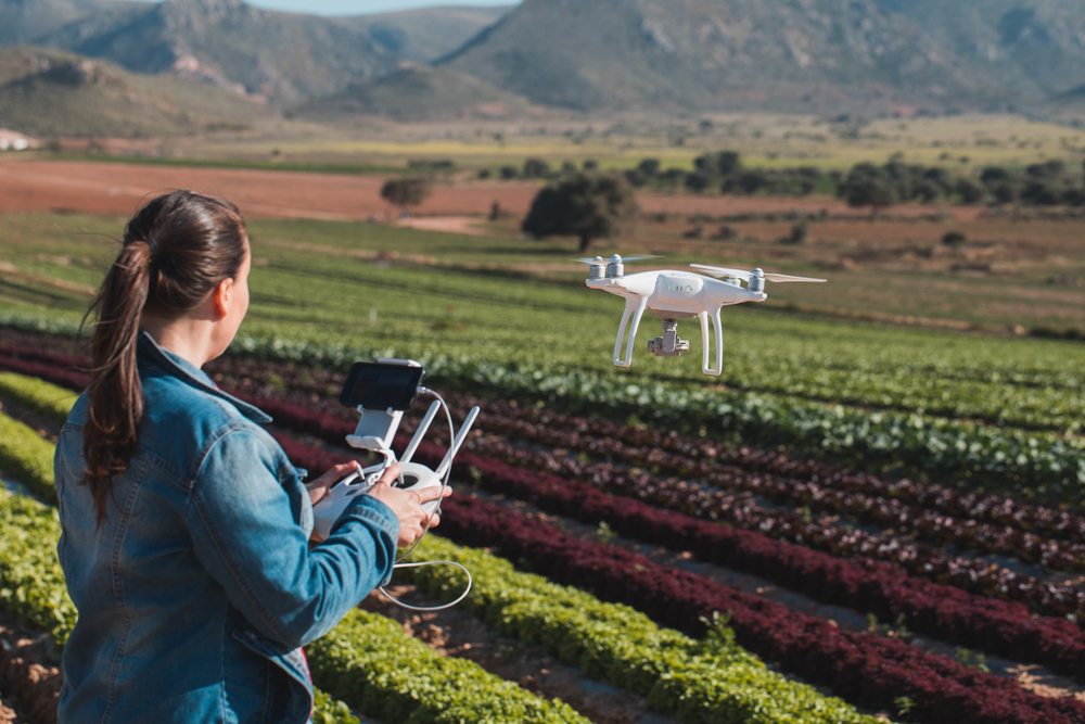 Parte de los objetivos que persigue esta iniciativa es compartir información sobre oportunidades y desafíos de la digitalización a través de experiencias sobre el aprovechamiento de herramientas tecnológicas en las zonas rurales, con énfasis en su impacto en agricultores familiares, indígenas, jóvenes y mujeres.