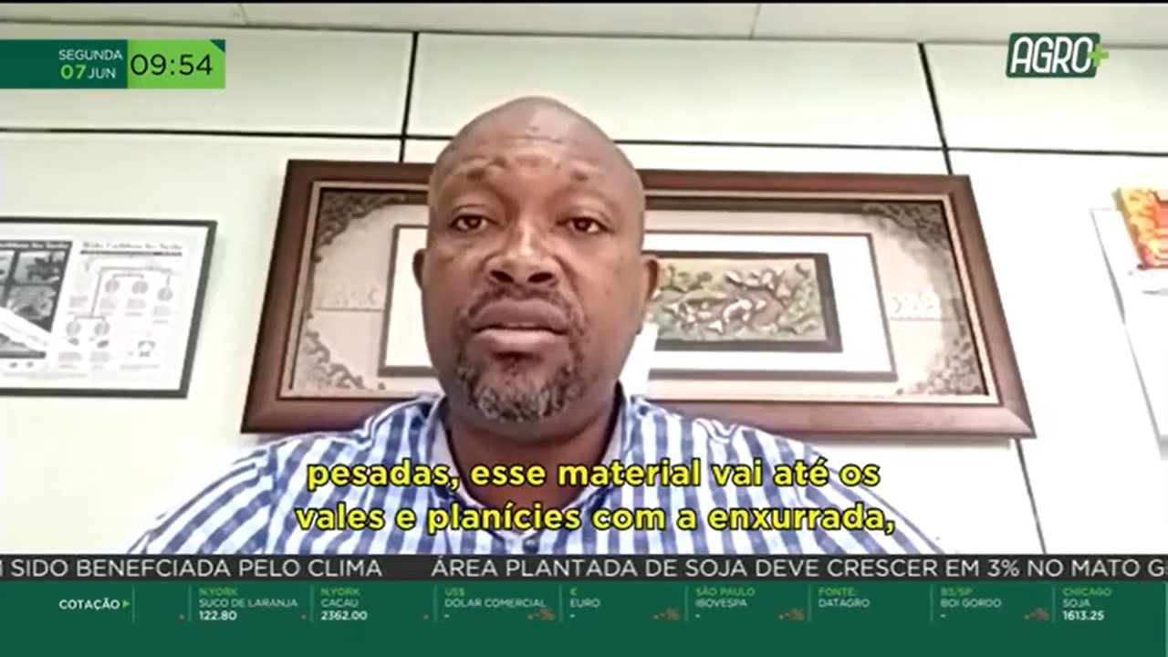 Saboto Caesar, ministro de Agricultura, Silvicultura, Pesca, Transformación Rural, Industria y Trabajo de an Vicente y las Granadinas