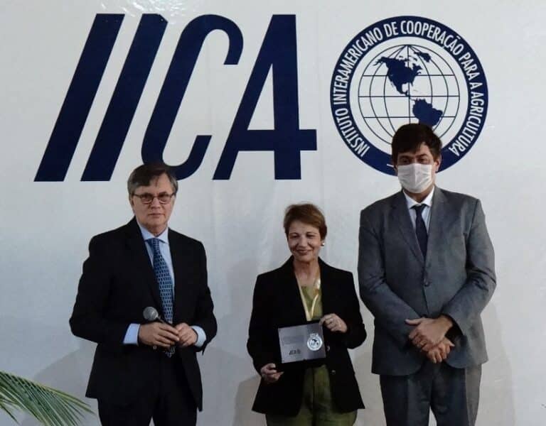 Manuel Otero, Tereza Cristina e Gabriel Delgado