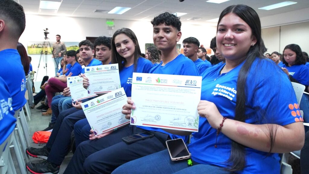 Escuela de Líderes Agrícolas: Nuevos agricultores del Milenio