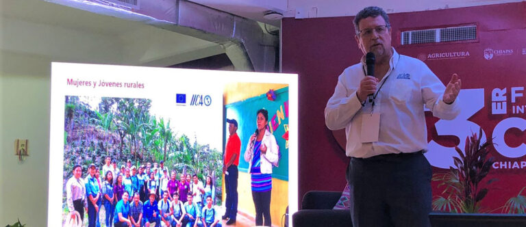 En la Tercera Edición del Festival Internacional del Café, Chiapas de Corazón 2023, se presentaron los resultados del PROCAGICA ante los efectos del cambio climático, sus efectos ambientales y las consecuencias productivas, económicas y sociales que afrontan los productores de café en las Américas.