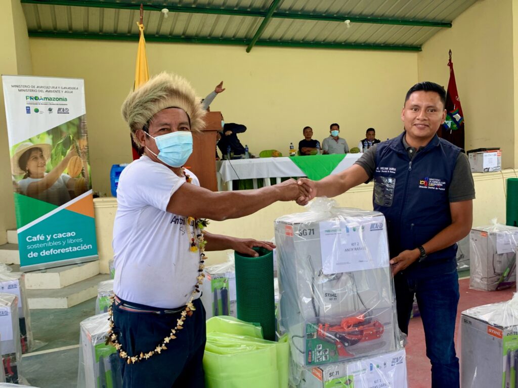 Uniendo fuerzas contra la deforestación Parte 2