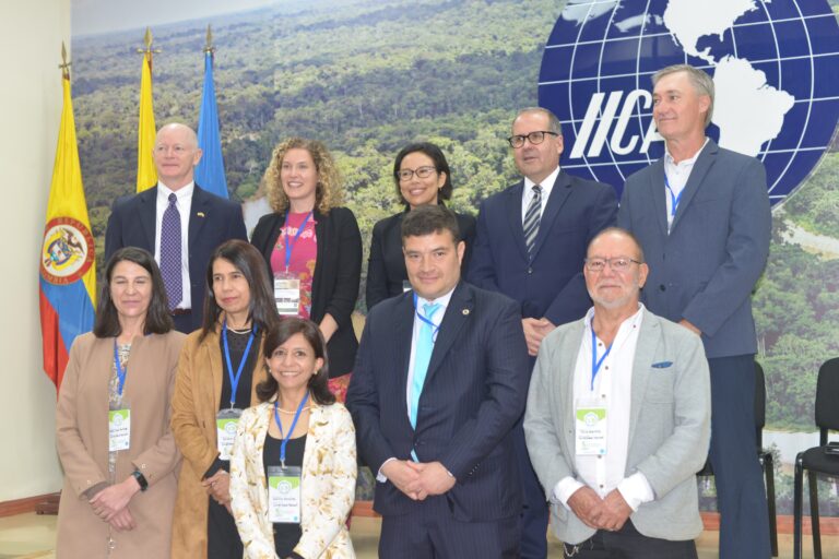 LANZAMIENTO CENTRO DE EXCELENCIA REGIONAL PARA LATINOAMÉRICA Y EL CARIBE EN CIENCIAS DE PLAGUICIDAS (CECP)