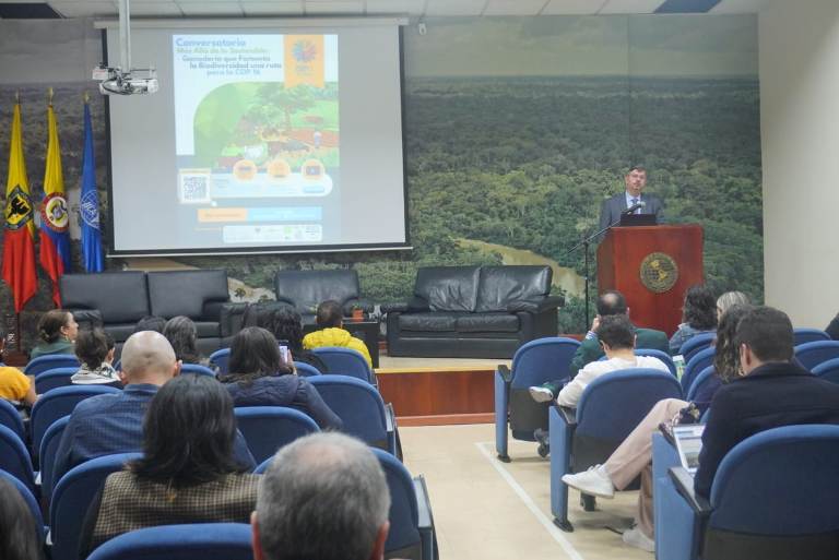 Más Allá de lo Sostenible: Ganadería que Fomenta la Biodiversidad