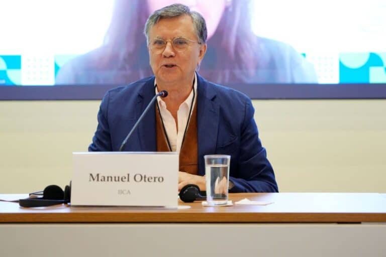 El Director General del IICA, Manuel Otero, destacó que la decisión del Banco Mundial de duplicar sus inversiones en el sector agropecuario refuerza la importancia de los pequeños agricultores y reconoce el papel de América Latina y el Caribe en la seguridad alimentaria global.